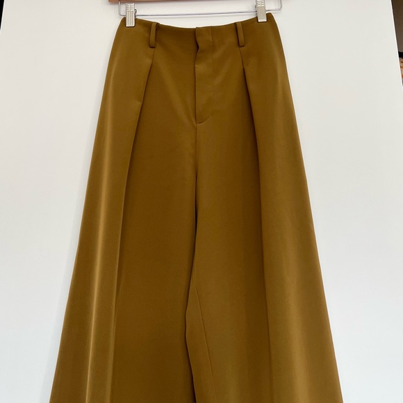 Drapey Wide Leg Pants - Picture 4 of 10
